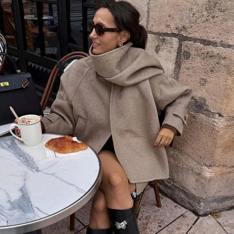 ELENA Oversized Sjaal-Kraag Jas
