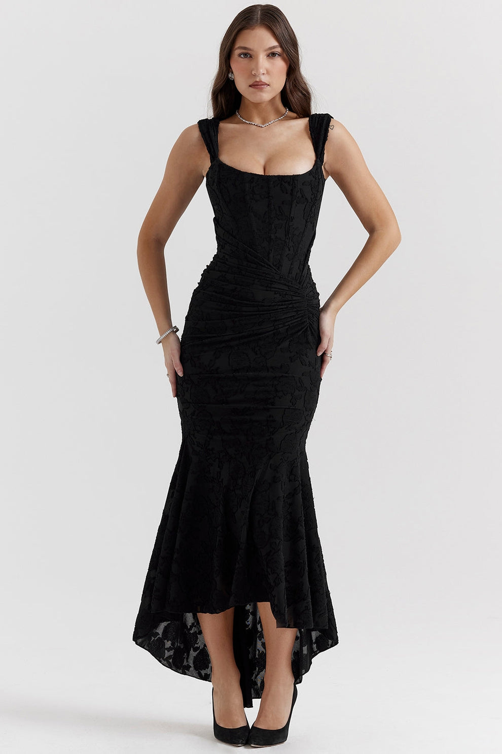 Ercilia - Elegante asymmetrische jurk met verstelbare bandjes