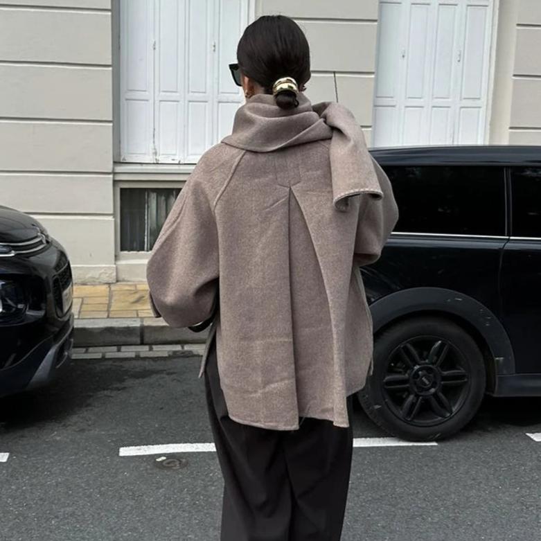 ELENA Oversized Sjaal-Kraag Jas
